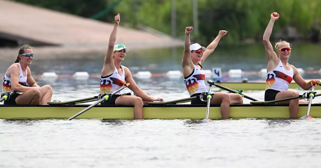 Olympische Spiele 2024: Frauen-Doppelvierer gewinnt Olympia-Bronze