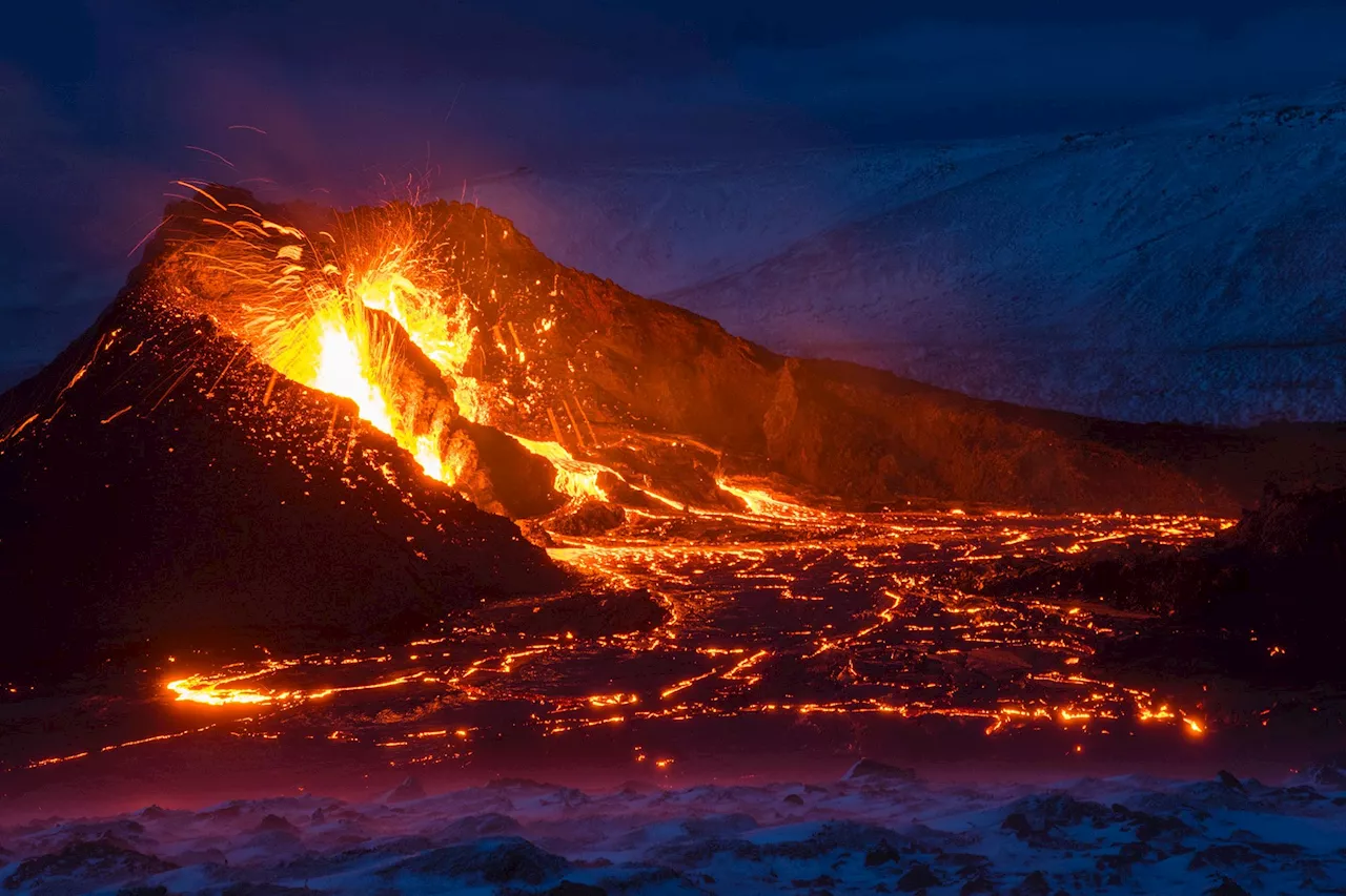 Iceland’s Fiery Volcano: Geochemical Analysis Reveals Hidden Magma Pools