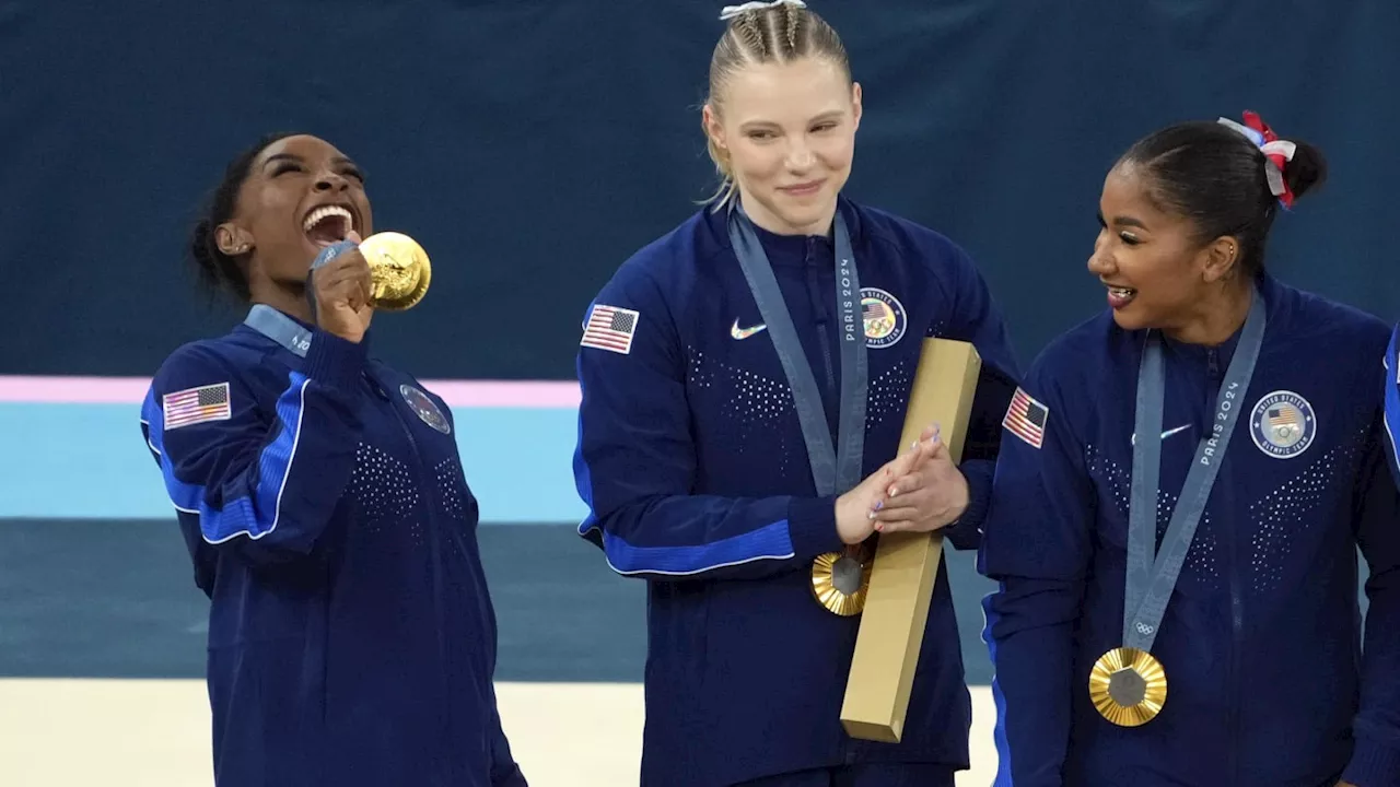 Simone Biles beautifully shades ex-teammate MyKayla Skinner after winning gold