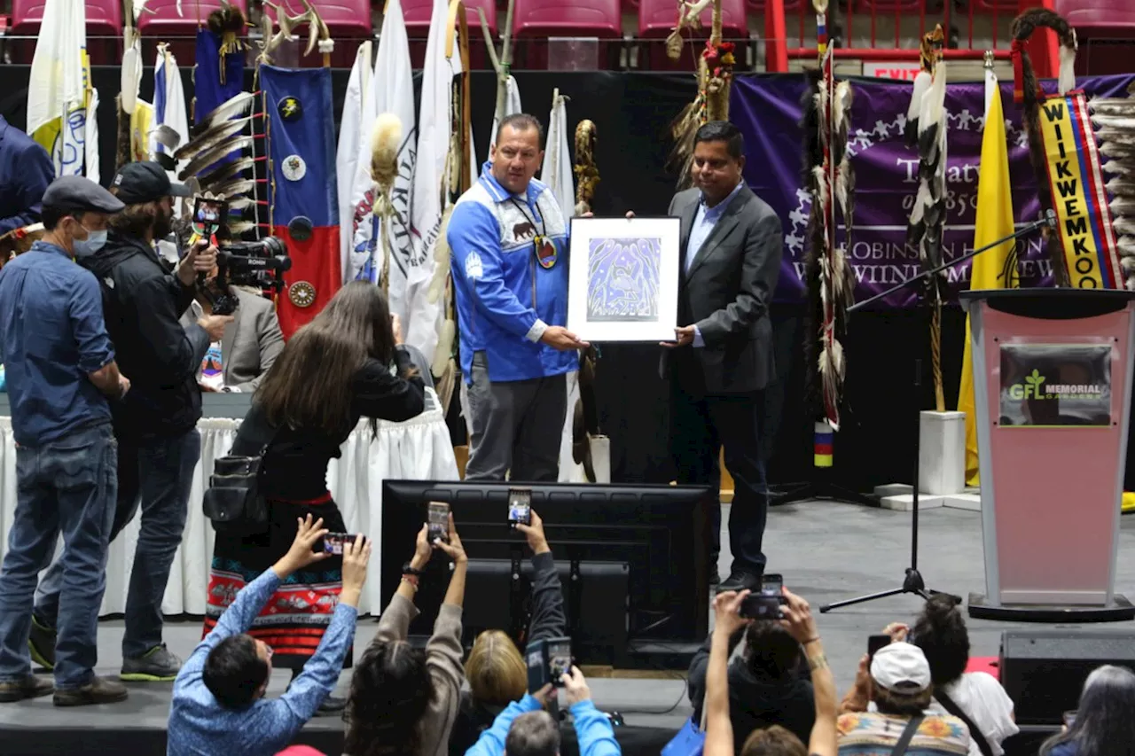 'We have not been good treaty partners,' says Crown-Indigenous Relations minister