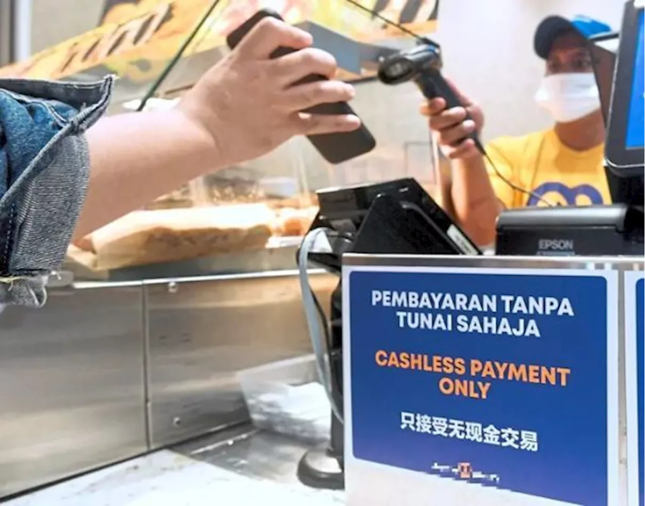 Educate the elderly for successful transition to cashless payment, say experts