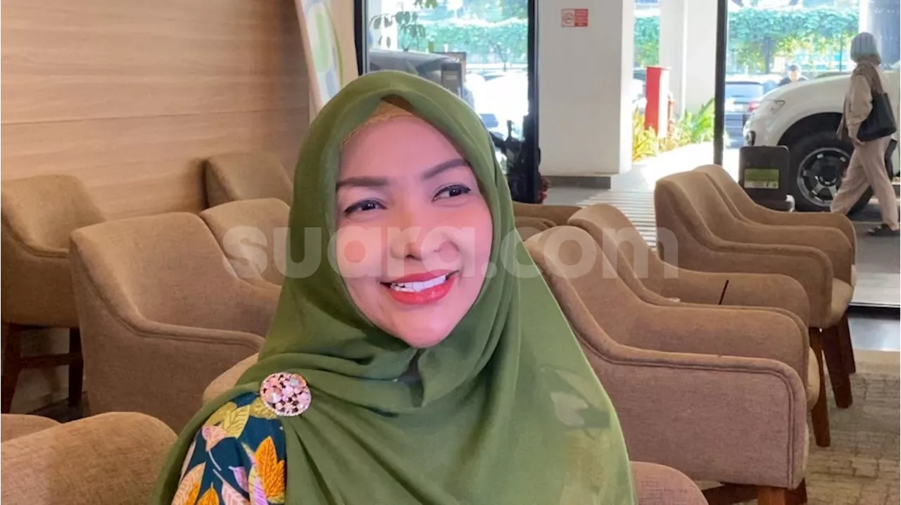 Ramai Artis Maju Pilkada Sampai, Roro Fitria: Tak Cukup Sekadar Populer dan Banyak Modal