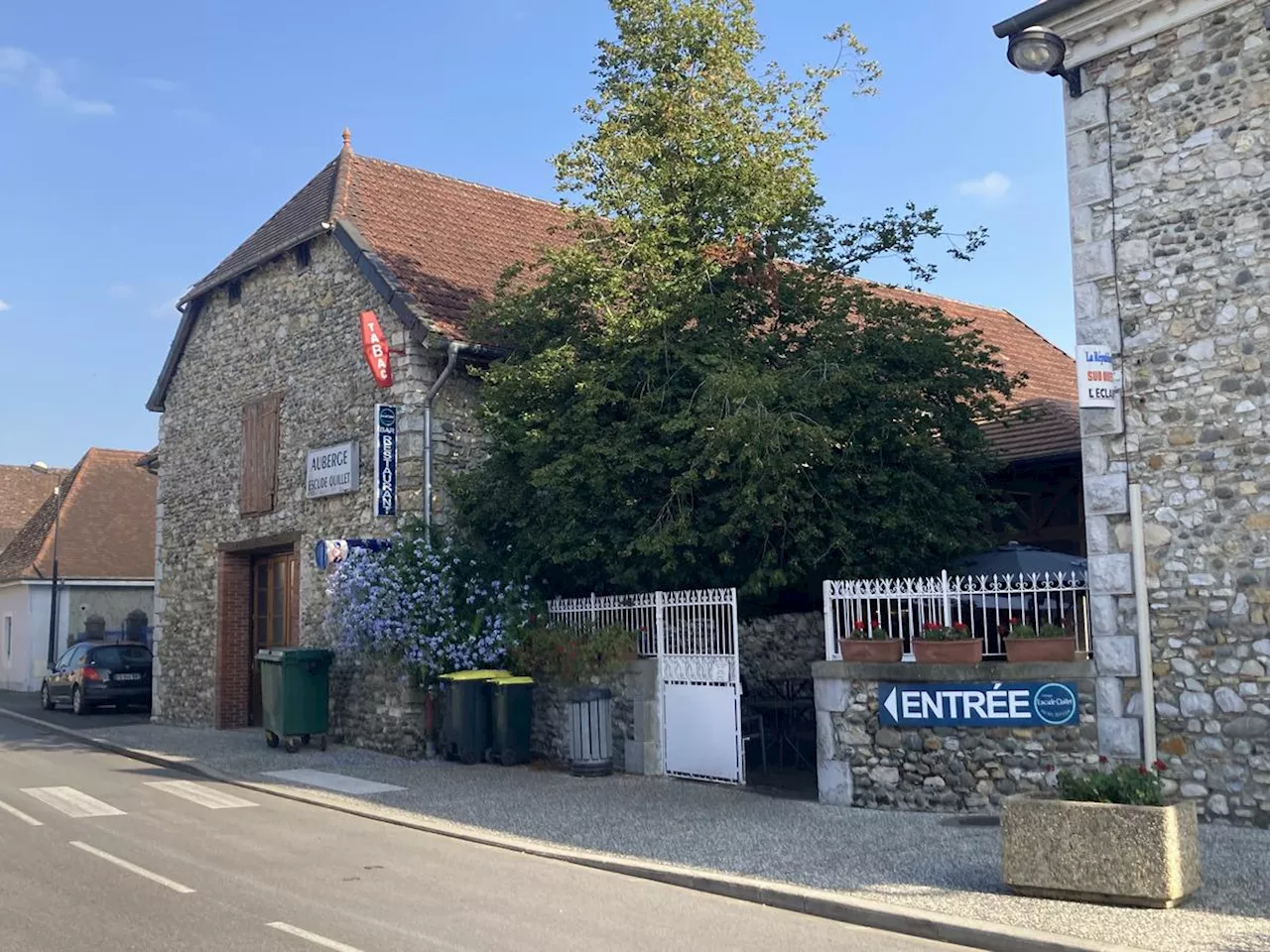 Béarn : un homme braque un bureau de tabac à Biron et repart avec 200 euros