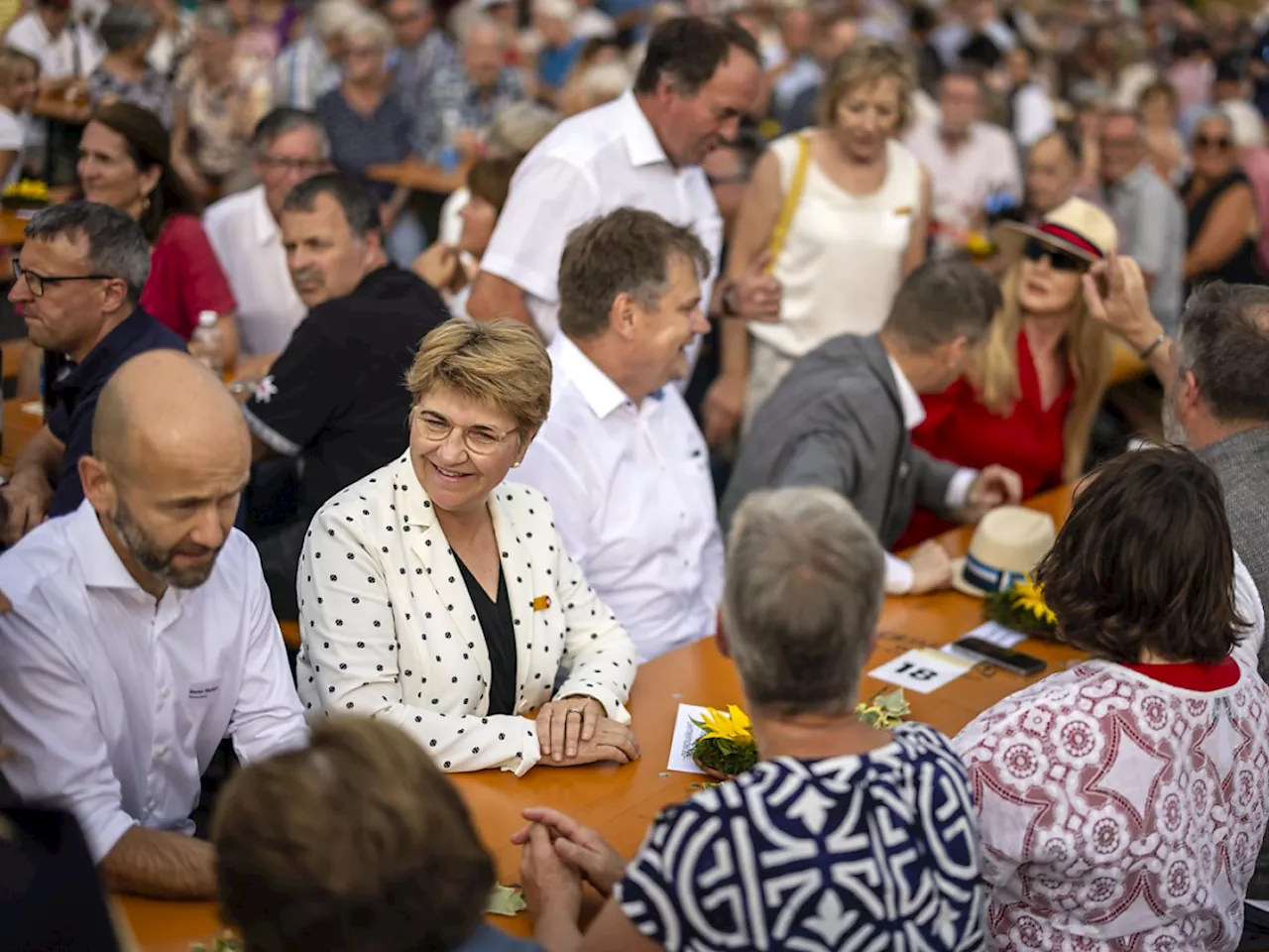 Bundespräsidentin Viola Amherd: “Herausforderungen zusammen lösen”