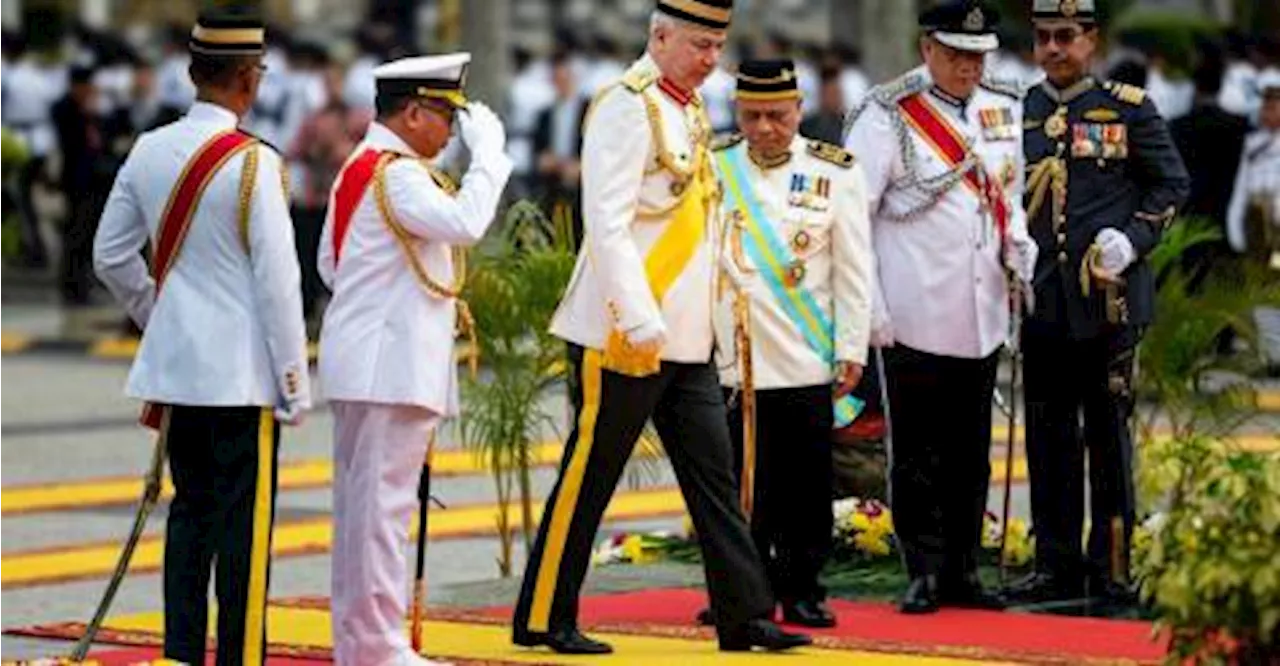 Sultan Nazrin attends Perak’s 2024 Warriors’ Day Celebration