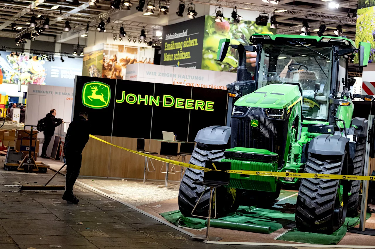 Mass Layoffs Follow $10 Billion in Profits at John Deere for 2023