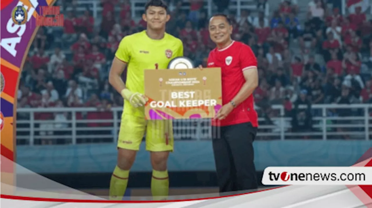 Ernando Ari Beri Kredit Khusus Usai Ikram Algiffari Raih Kiper Terbaik Piala AFF U-19