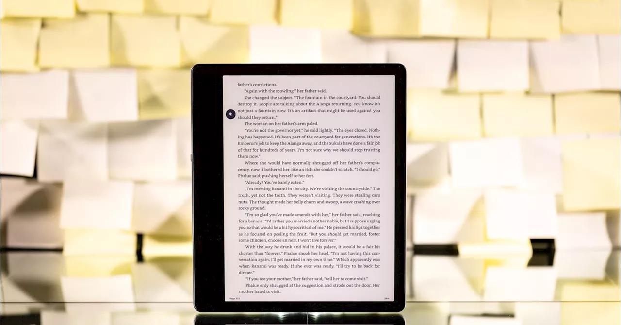 Amazon’s big-screen Kindle Scribe is more than $100 off right now