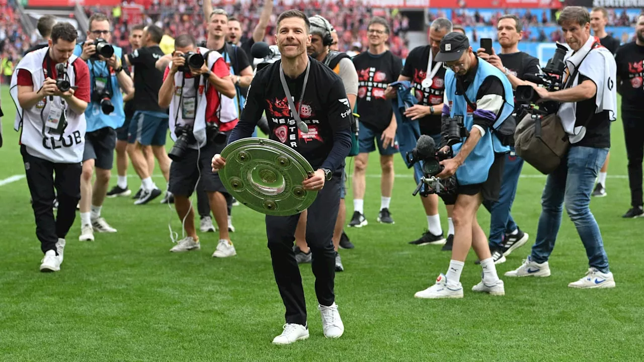 Bayer Leverkusen: Auftakt in Gladbach: Meister Bayer hoffte auf einen Heim-Start