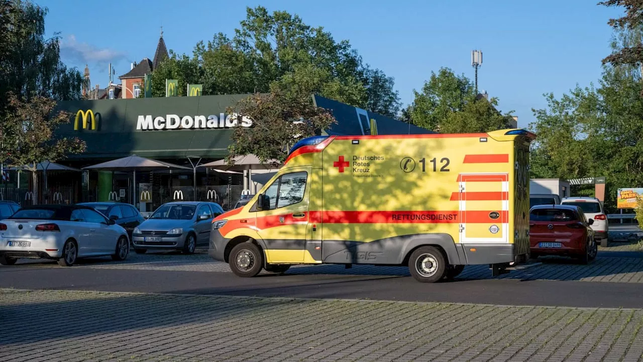 Einsatz in Zittau: Nagel verschluckt? Notarzt bei McDonald’s