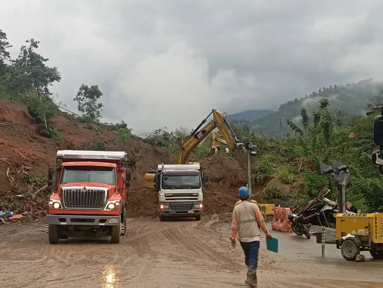 Vía Medellín-Urabá estará cerrada 2 días: otras dos vías tienen inconvenientes por lluvias