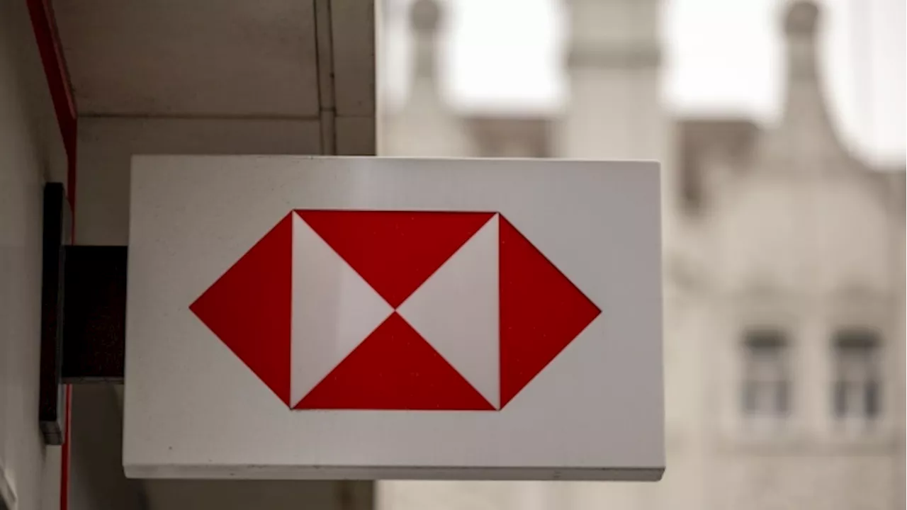 BNP, UBS Are Said to Show Interest in HSBC’s German Wealth Unit