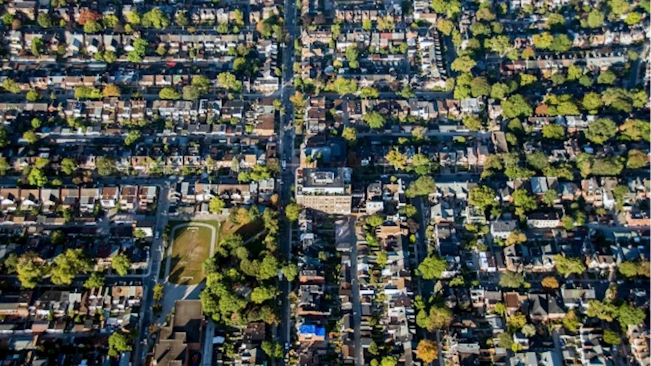 Toronto Home Sales See First Gain Since January After Rate Cut