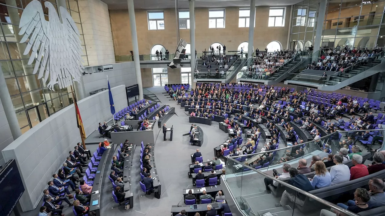 Urteil zum Wahlrecht-Zoff naht: Grüne optimistisch, CSU schweigt