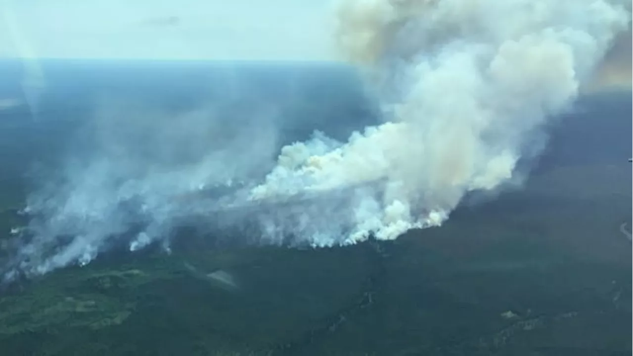 Suncor's Firebag oilsands project shut due to wildfire risk, Alberta minister says