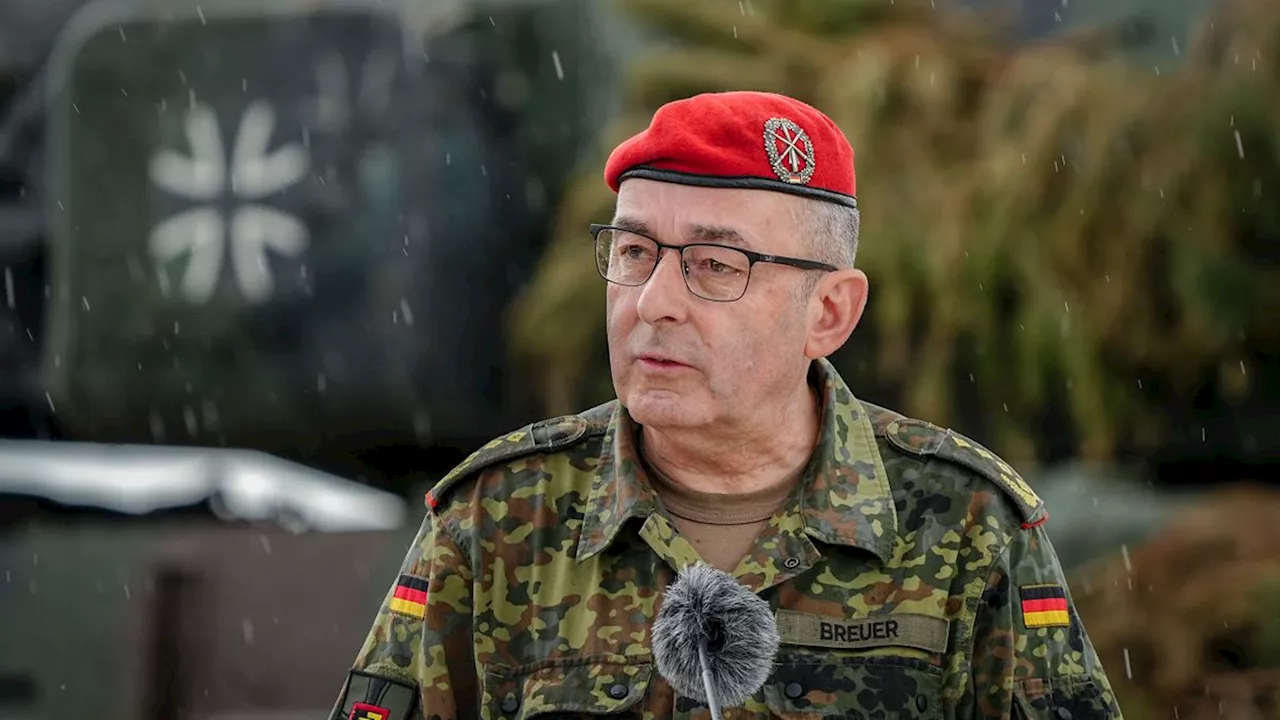 Personalnot der Bundeswehr: Generalinspekteur will Frauen bei Wehrpflicht einbeziehen