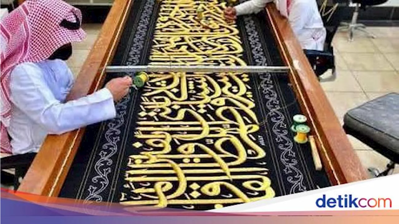 Biaya Pembuatan Kiswah Ka'bah Baru Capai Rp 87 Miliar