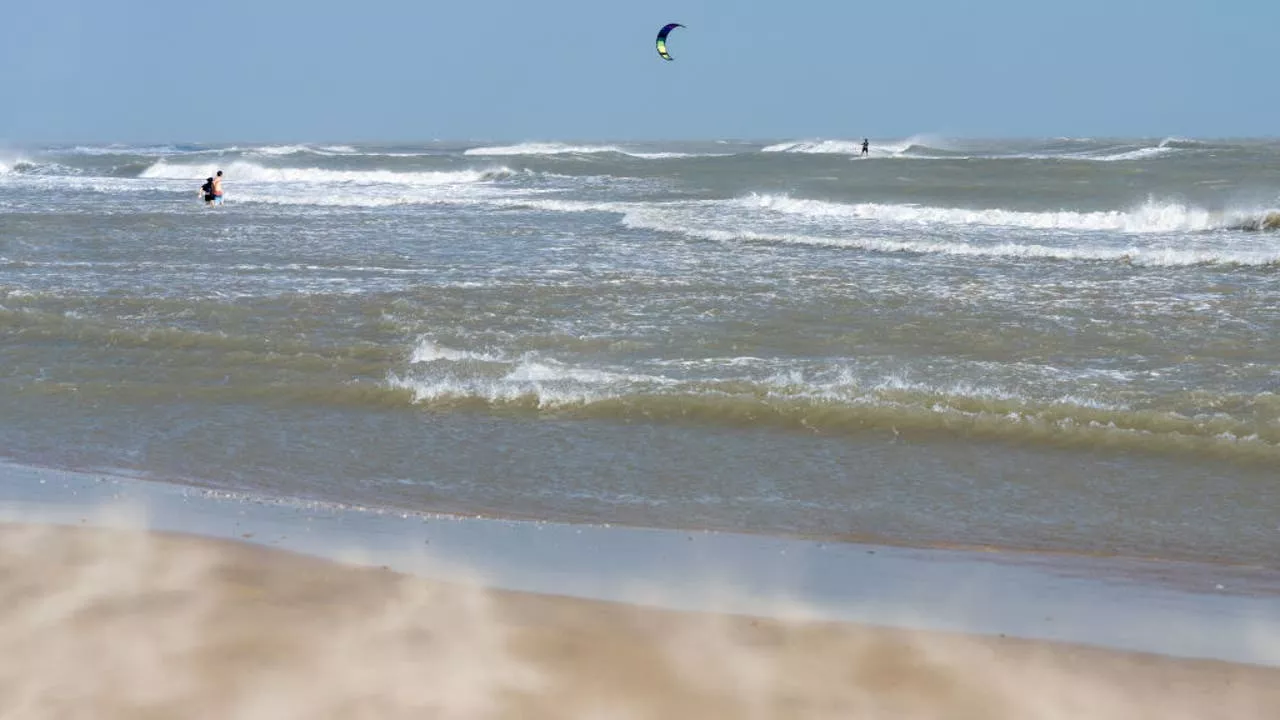 South Padre Island shark attacks during Fourth of July, one man hospitalized