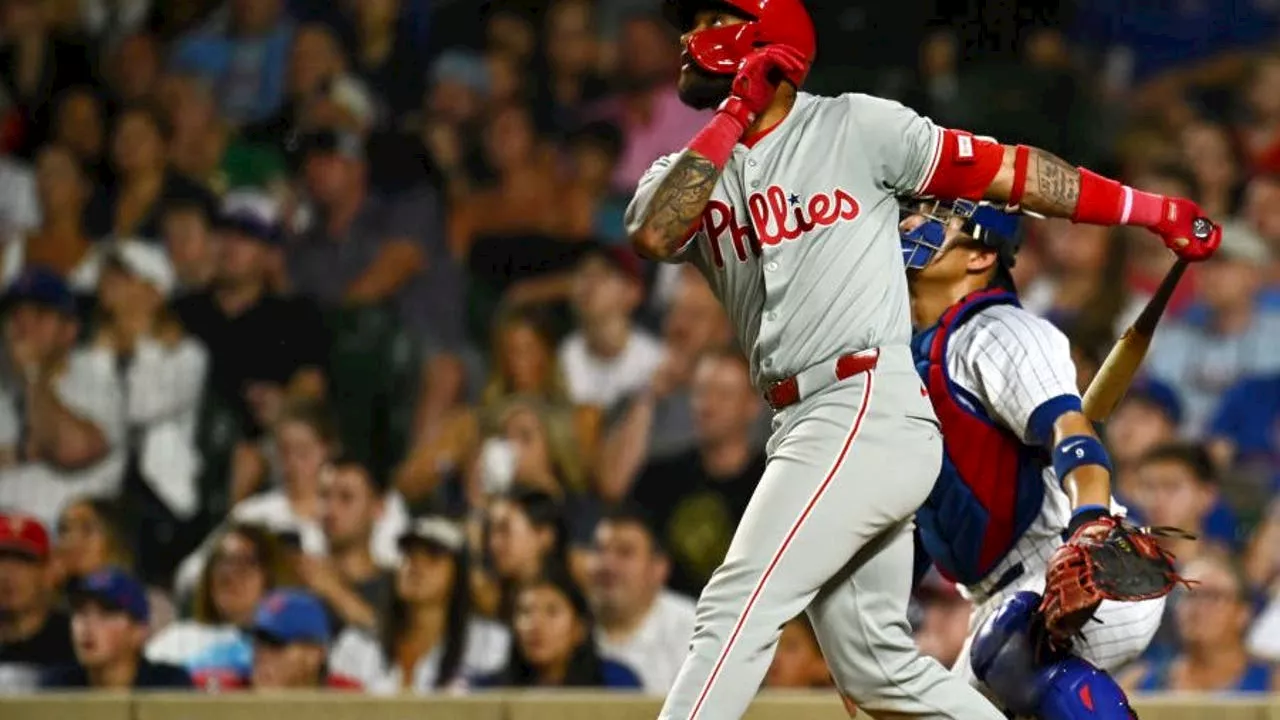 Edmundo Sosa, Whit Merrifield with RBIs in two-run 8th, Phillies top Cubs 5-3