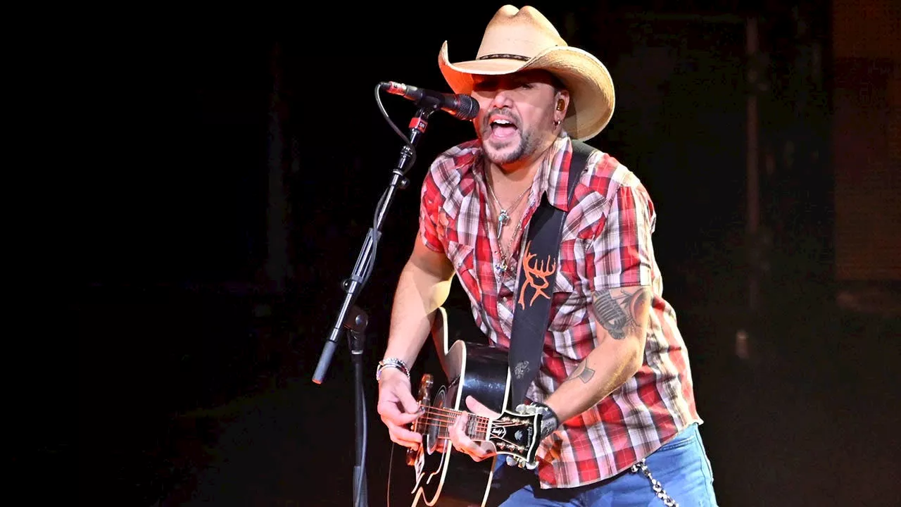 Jason Aldean is ‘proud’ of America even though ‘sometimes it gets a little sideways’