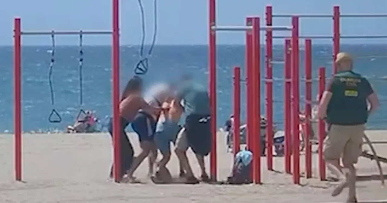 Lanarkshire Tinder rape suspect arrested on Spanish beach by police in dramatic video