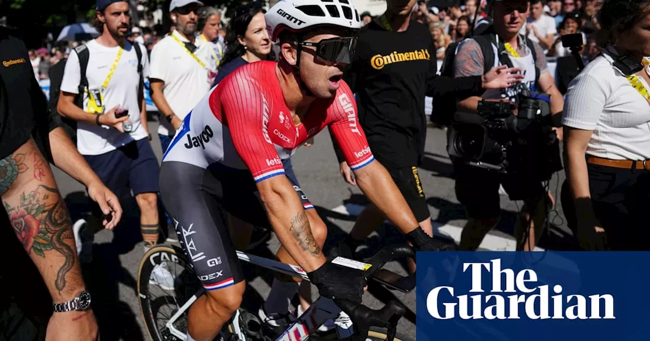 Tour de France Cavendish isolated as Groenewegen pips Philipsen to