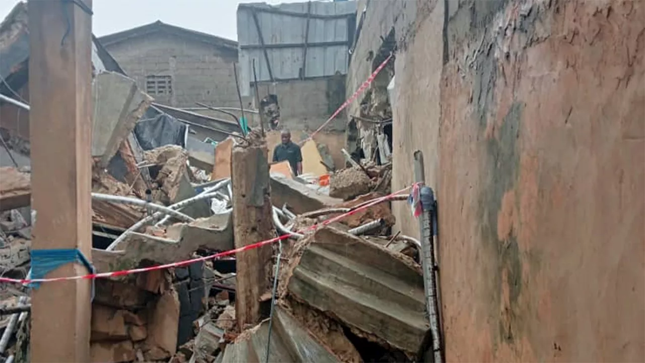 Seven rescued as two-storey building collapses in Mushin
