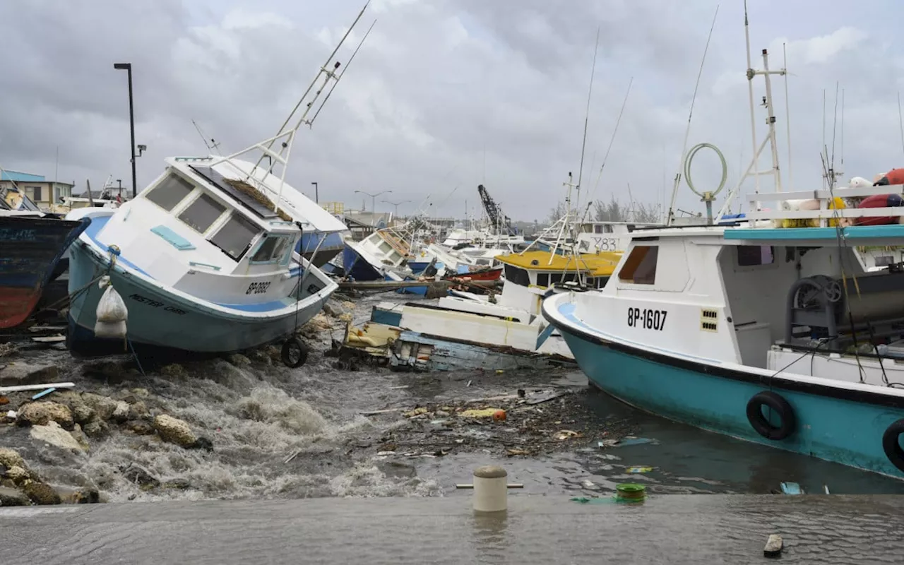 Furacão Beryl avança para o México depois de castigar Jamaica e Ilhas Cayman