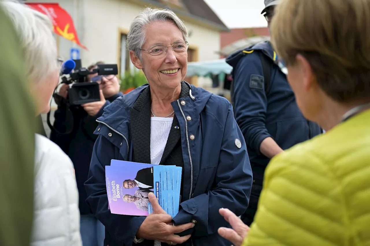 Sur un marché du Calvados, la «peur du RN» l'emporte sur les réticences à voter Elisabeth Borne