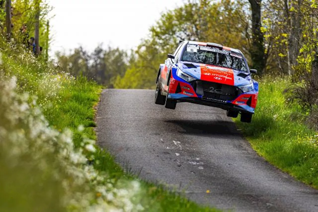 Duel attendu entre Eric Camilli et Léo Rossel pour la 50e édition du Rallye du Rouergue