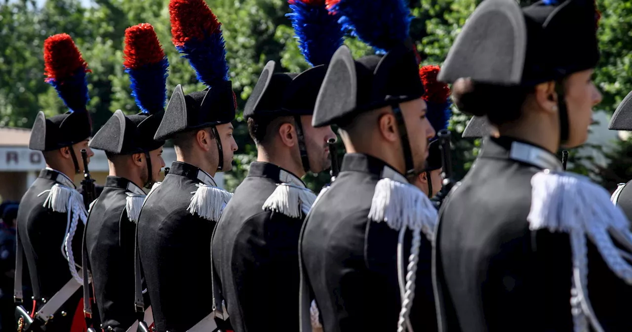 Corruzione, &#034;borse Vuitton e biglietti per lo stadio&#034;: sospeso il generale dei carabinieri Liporace