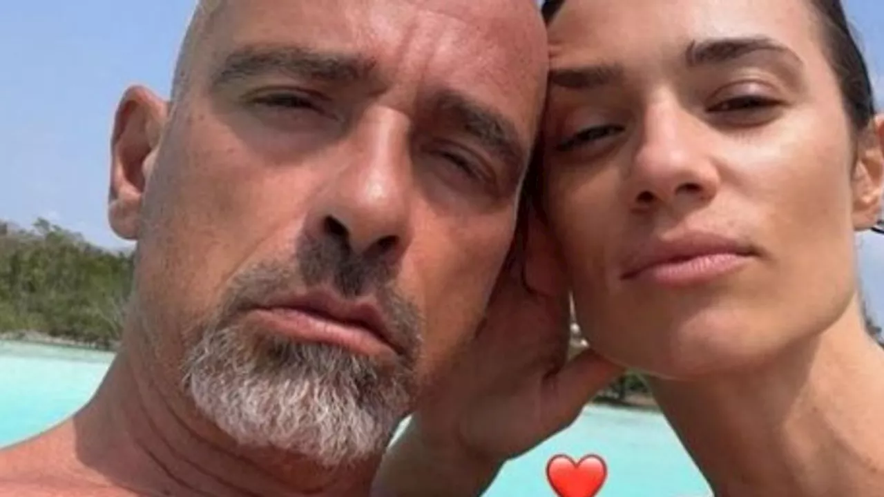 Eros Ramazzotti sui social con Dalila Gelsomino: “Tutto bene”