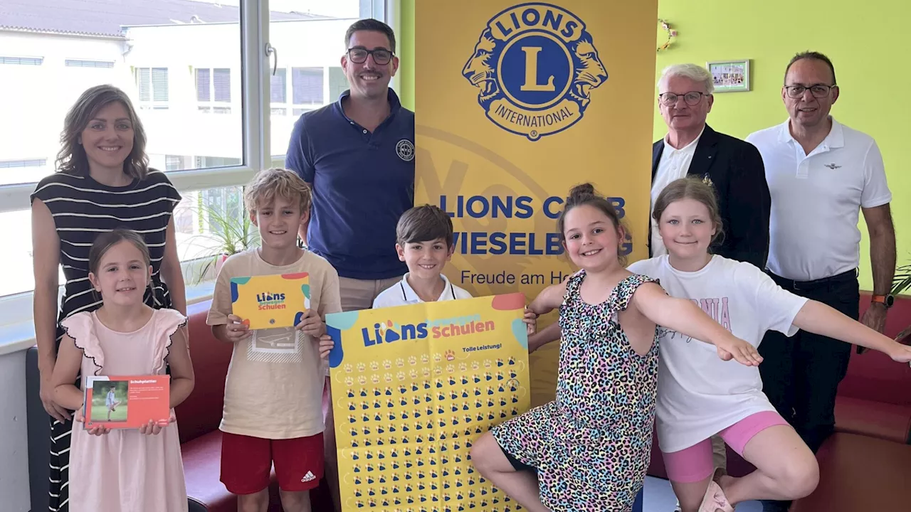 Lions bewegen Schulen – 500 Euro für Volksschule Wieselburg