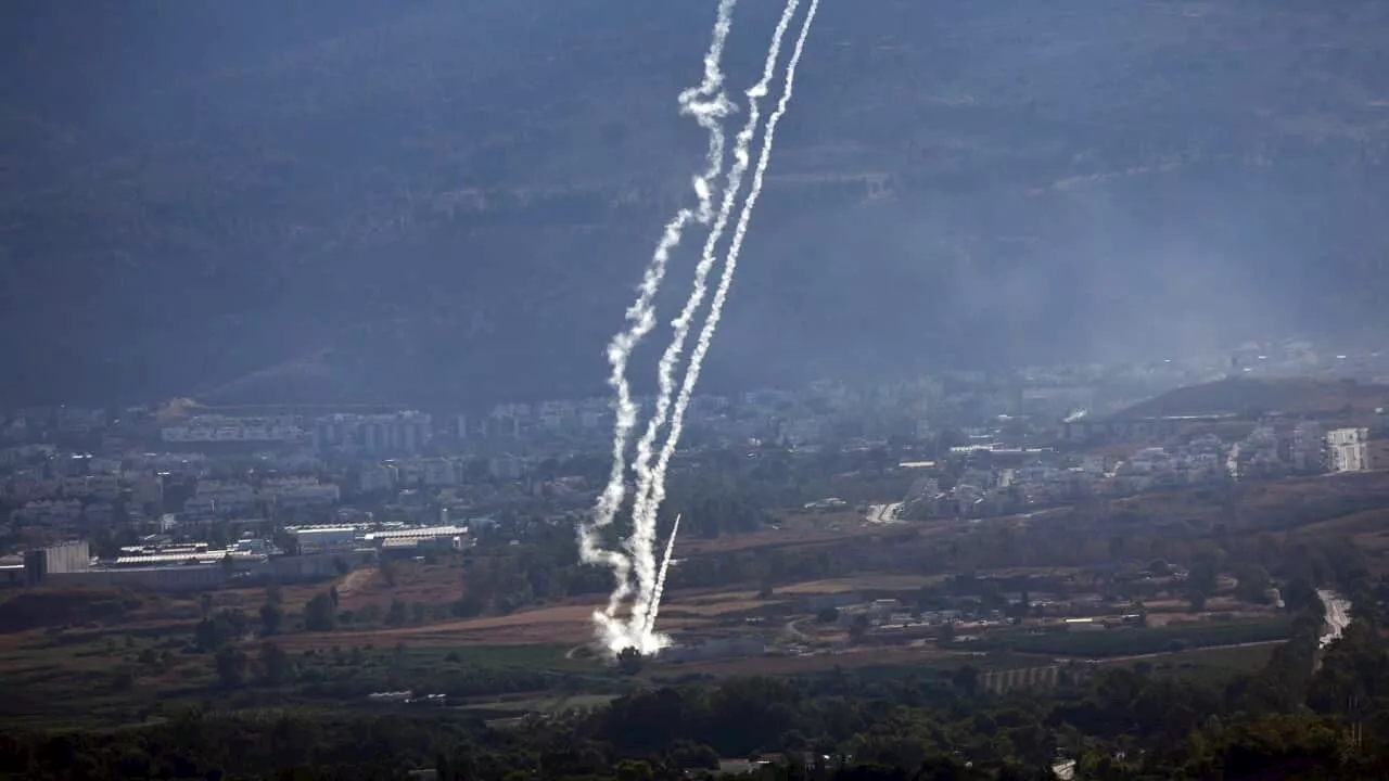 Air strike ramps up tension on Israel-Lebanon border