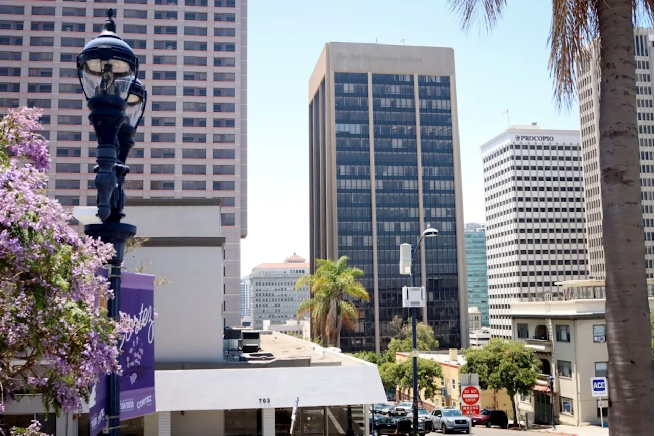 Downtown San Diego’s 600 B Street office tower in foreclosure