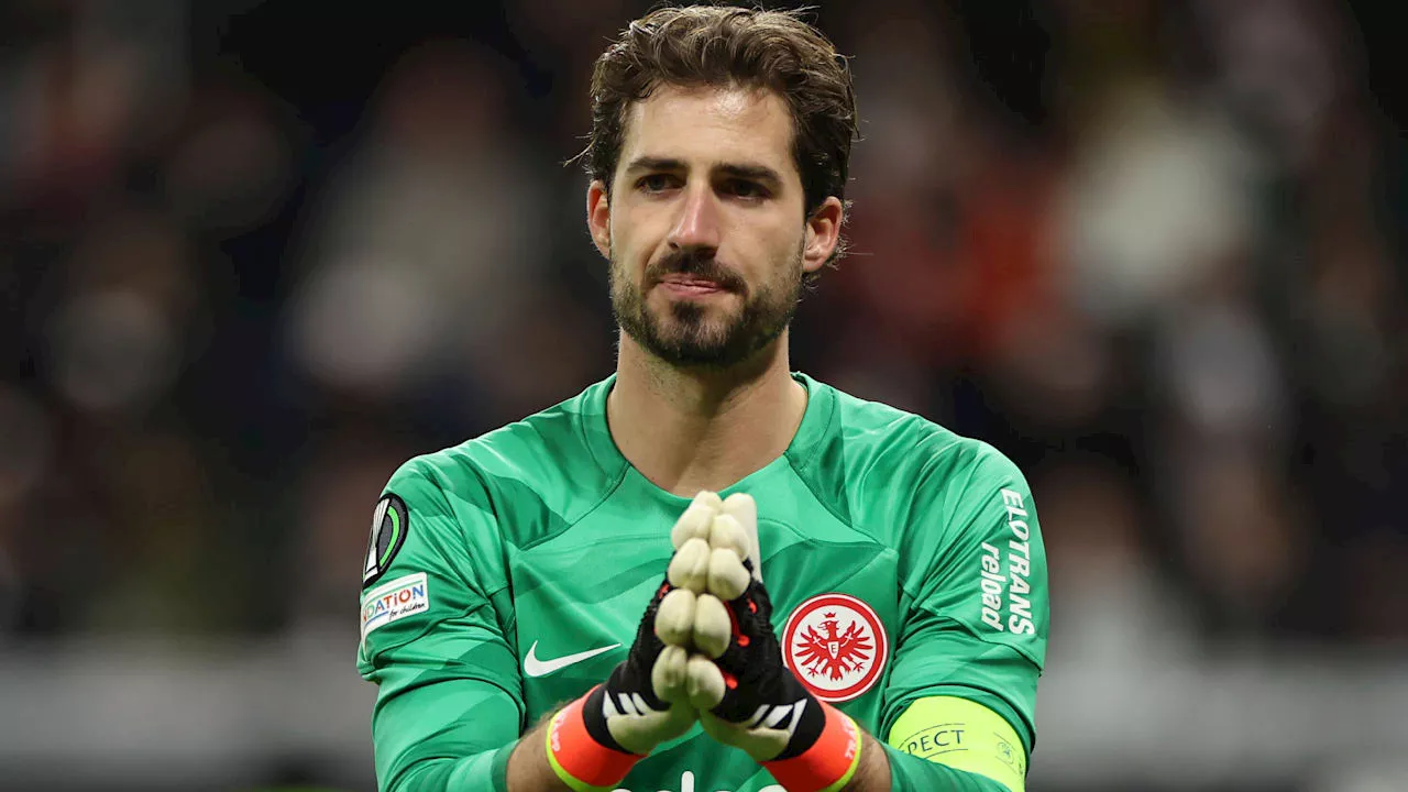 Eintracht Frankfurt: Trapp muss im Sommer Fragebogen ausfüllen