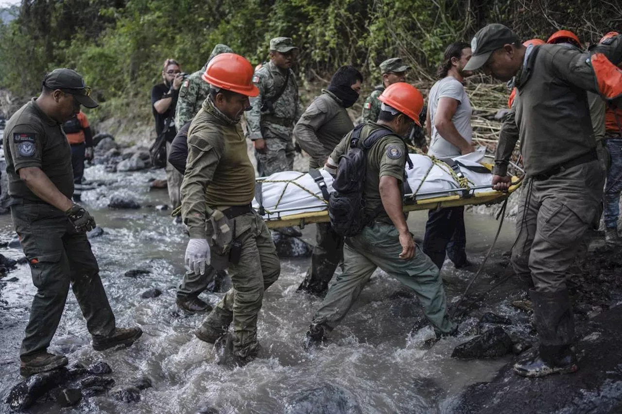 Hurricane Beryl roars toward Mexico after killing at least 7 people in Caribbean