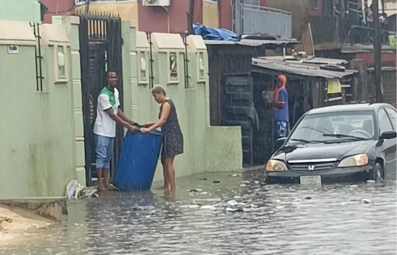 Floods take toll on Lagos | Nigeria | Head Topics