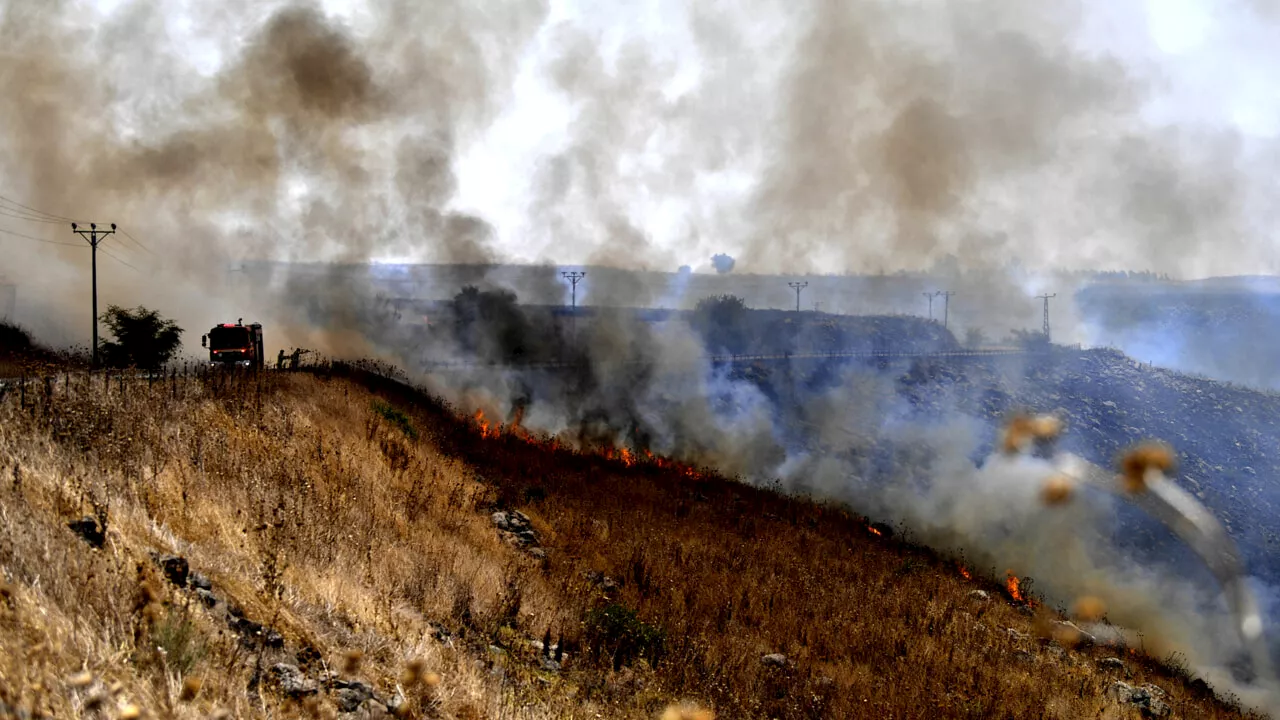 Centinaia di razzi di Hezbollah contro Israele, Tel Aviv risponde