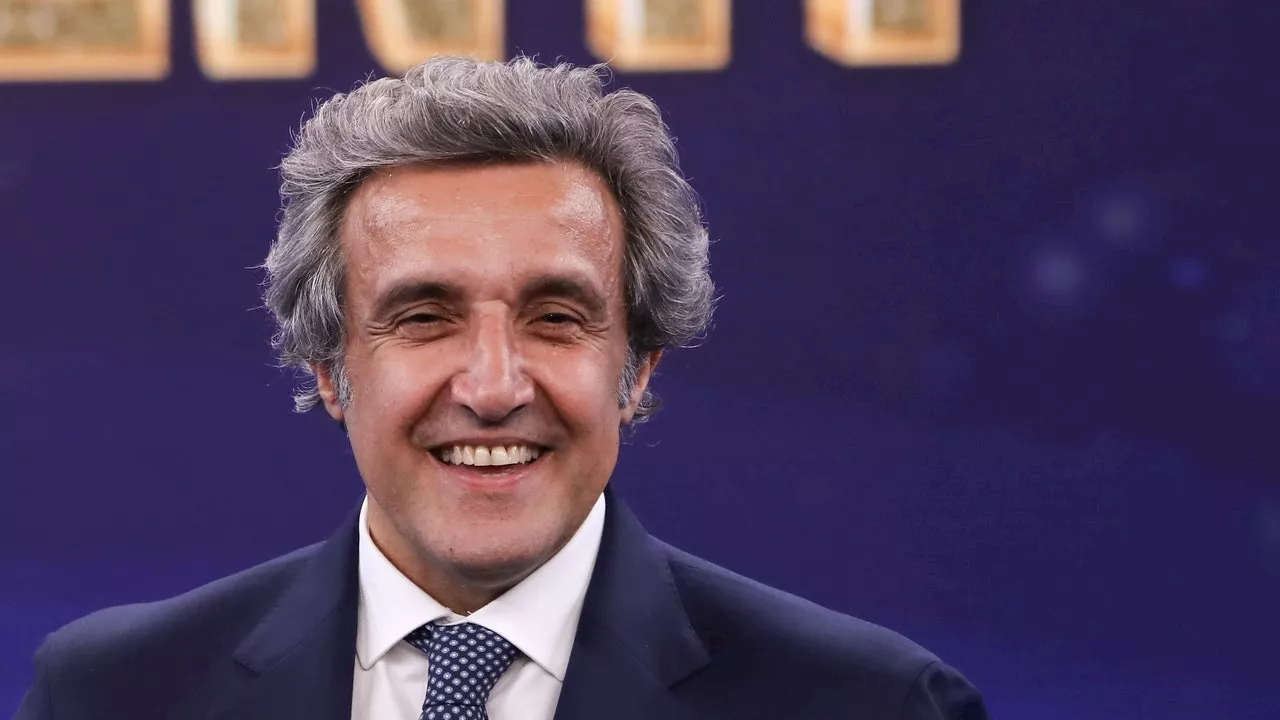 Palinsesti La7, arriva Flavio Insinna e Urbano Cairo conferma Mentana: «Con noi fino al 2026»