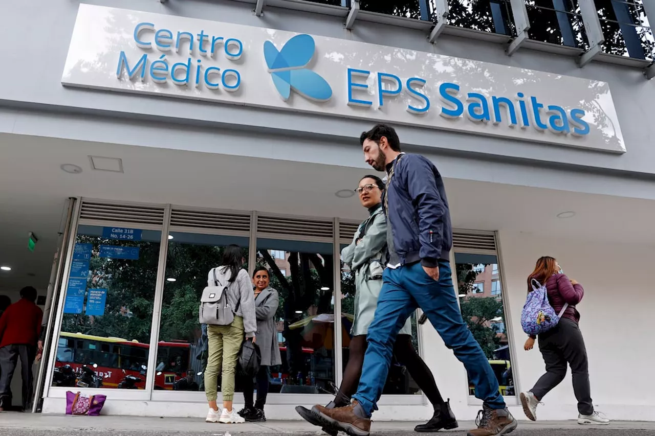 Padres de pacientes en condición de discapacidad protestan en contra de la Eps Sanitas