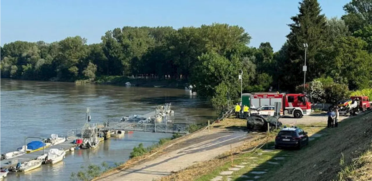 Auto nel Po, si ipotizza femminicidio e suicidio