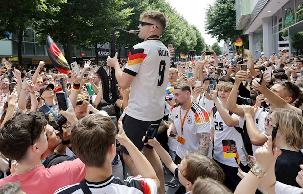 Euro 2024:Germania,tifosi prima della partita con la Spagna