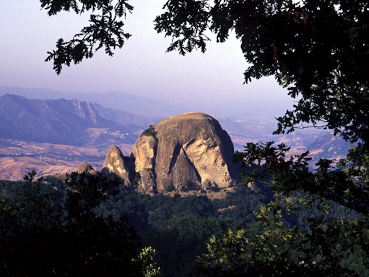 Pietra Cappa, viaggio in uno dei simboli del Geoparco Aspromonte