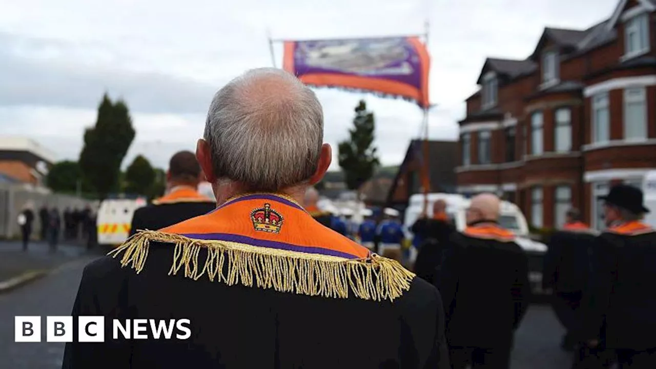 Orange Order: Restrictions imposed on Twelfth march in Ardoyne