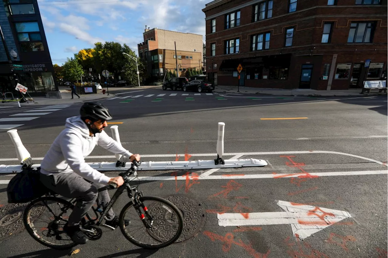 Letters: A protected bike lane gave me the safety and freedom to ride in Chicago