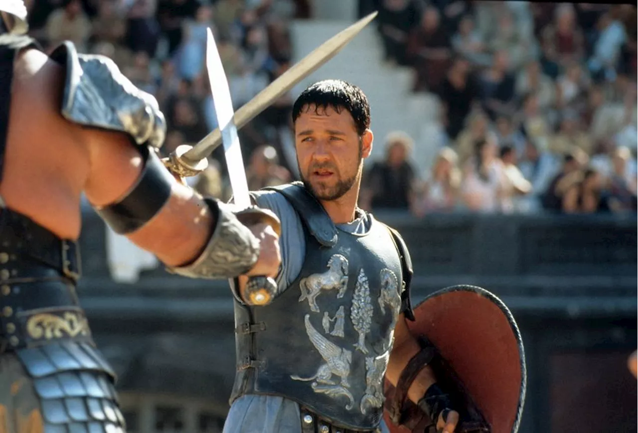 Russell Crowe relembra exibição de “Gladiador” no Coliseu: “Fiquei envergonhado”