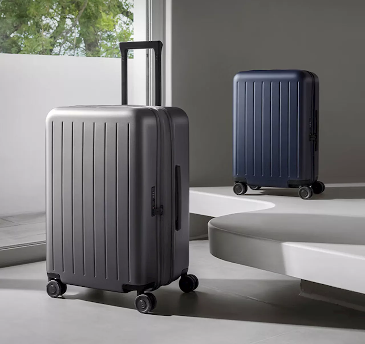 Xiaomi Launches the Mijia Expandable Suitcase in Two Sizes, Starting at 379 Yuan ($52)