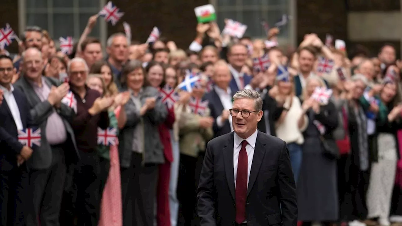 Resmi Jadi PM Inggris, Keir Starmer Janjikan Pemerintahan yang Melayani