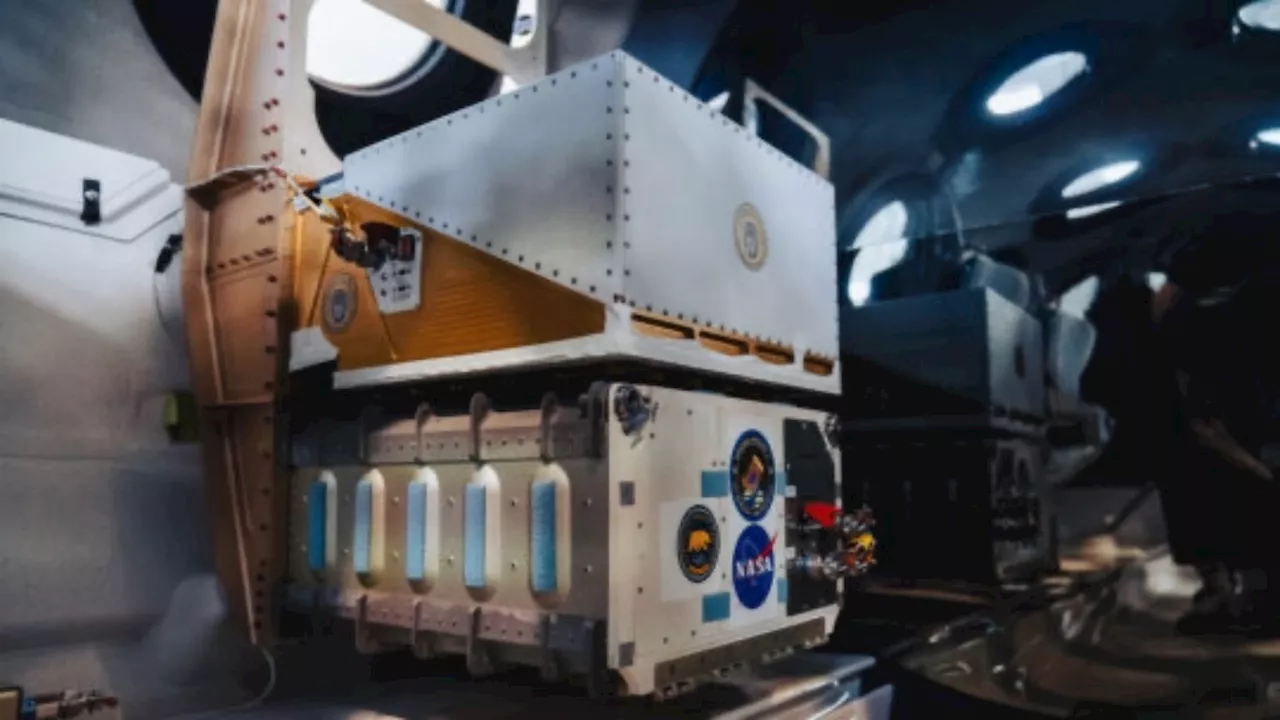 3D printer shot into space for 140 seconds, prints toy shuttle at super speed